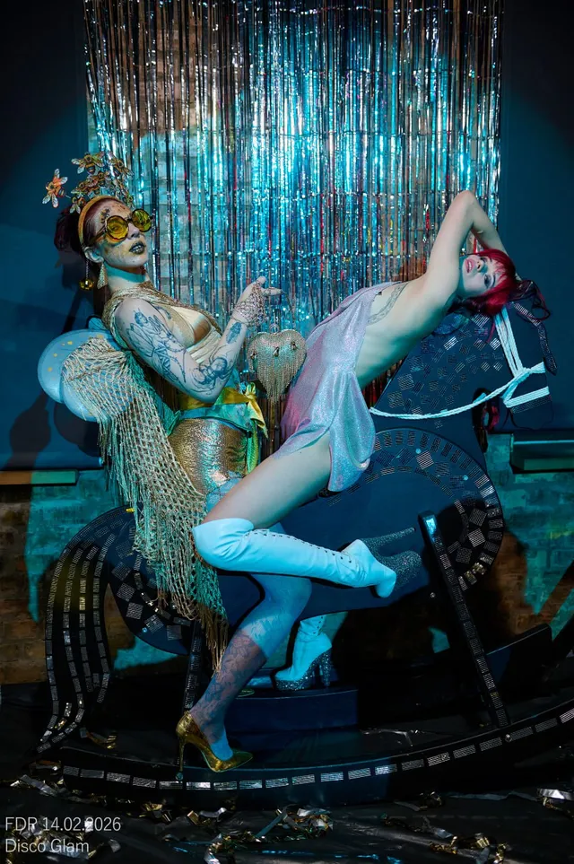 Disco Glam — 11
